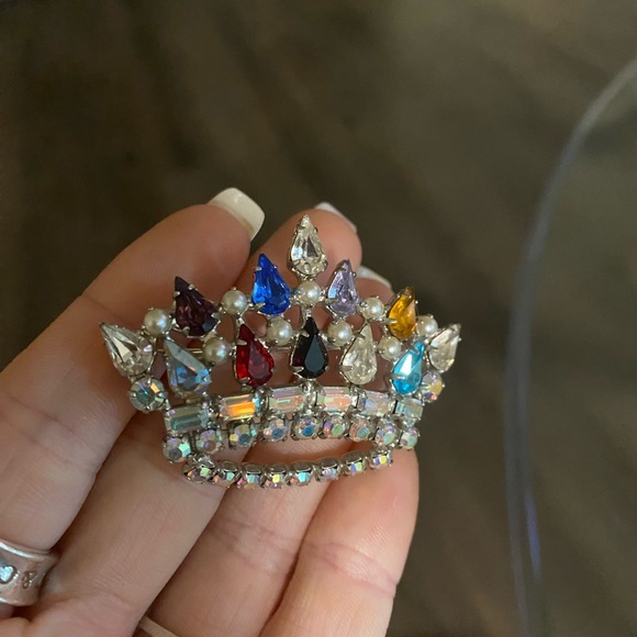 VTG B. David Silver Tone Rhinestone & Faux Pearl Family Crown BROOCH - Picture 3 of 7